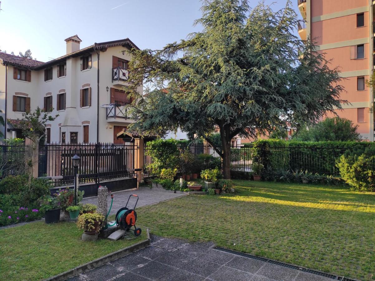 Ferienwohnung Casa Al Mare Lido di Venezia Exterior foto